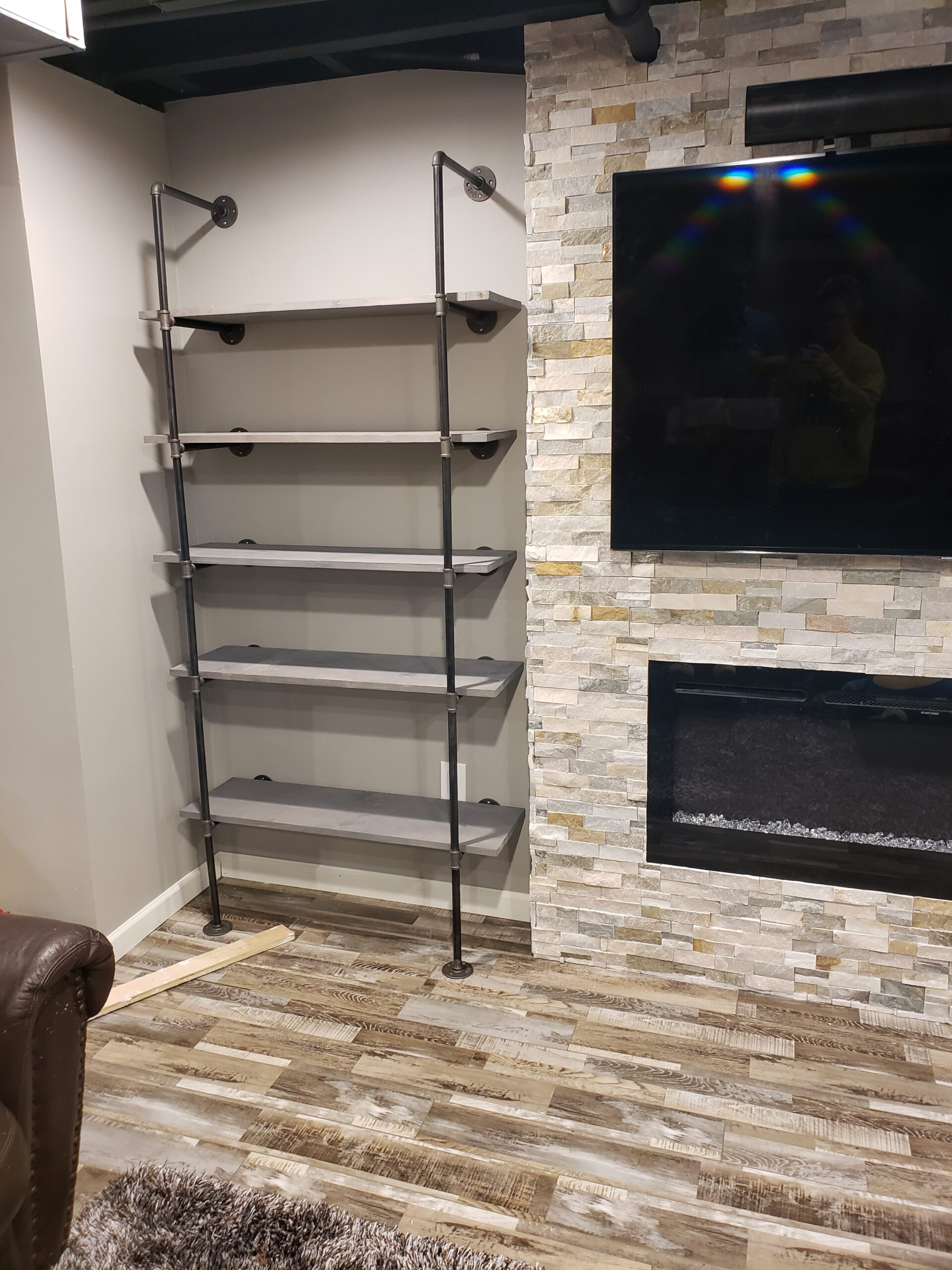 1st shelf is complete