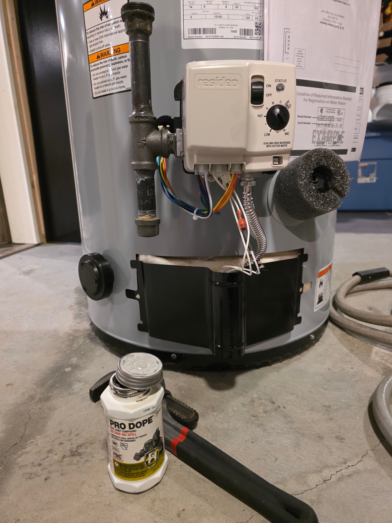 Gas fittings installed on new water heater